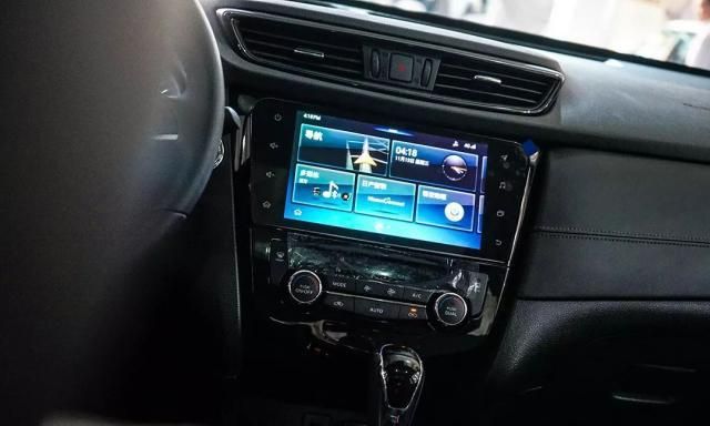 面哥选车 皆为家用SUV的代表,奇骏和新RAV4该怎么选?