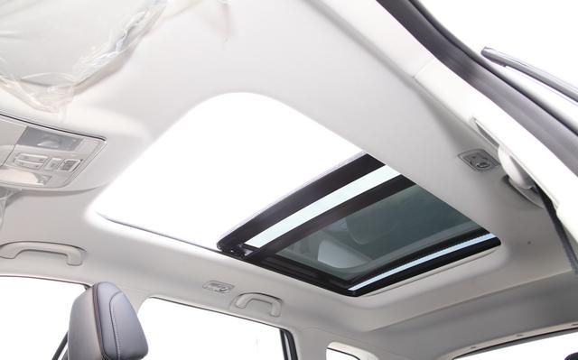 轴距近2.8米、178马力,7.99w可入手,我确信,这SUV是来捣乱的