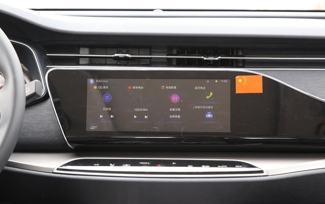 轴距近2.8米、178马力,7.99w可入手,我确信,这SUV是来捣乱的