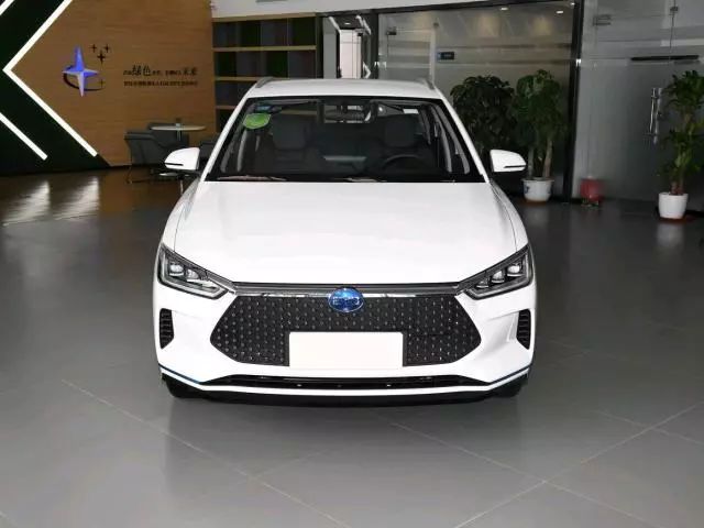 城市代步利器仅9万!配德系底盘,续航405km,网友:不愧同级第一