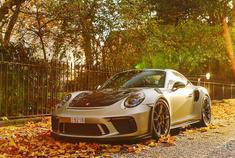 Porsche GT3 RS，话说回来，您喜欢ta还是GT2 RS多一点呢？