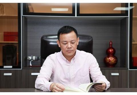 吉利汽车华南忠诚经销商系列：逆境不馁的吉利坚守者——荣向东