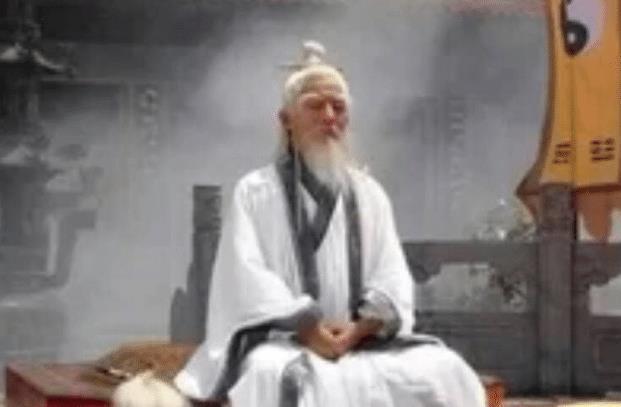 把武当七侠的名字连起来，就就知道为何张三丰一生未娶了