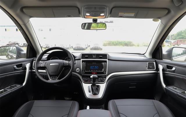 6万多预算想买个SUV?这车体型超博越,今年已卖出83908辆