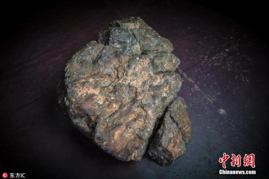 资料图:陨石。 图片来源:东方IC 版权作品 请勿转载