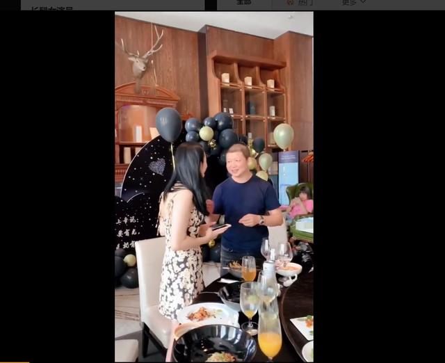 结婚七年,姚晨曹郁实力撒狗粮诠释幸福!