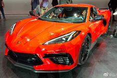 这可能是世界上最厉害的五菱宏光了，你们觉得呢？