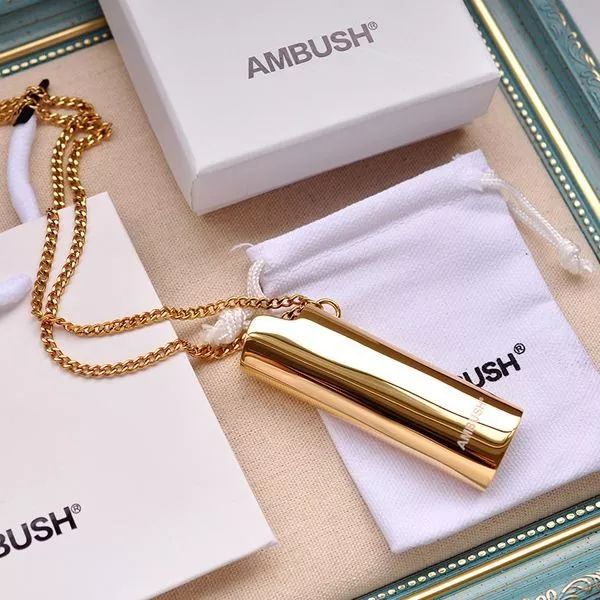 長谷川義起作 鋳造花器「梅一輪」