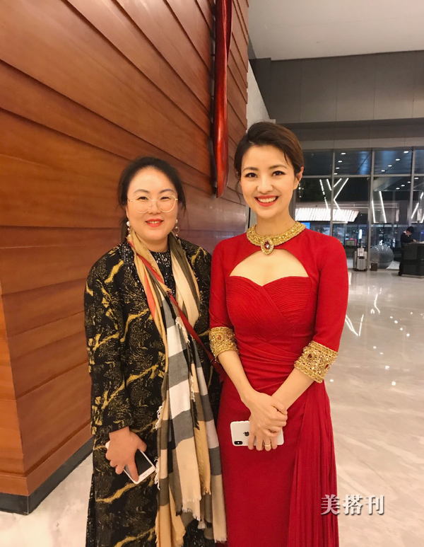 撒贝宁前女友涂经纬近照曝光，穿镂空红裙不像39岁，网友：太美了