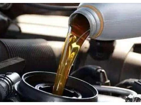 5000公里换机油？别忽悠人了，小心发动机提早报废！