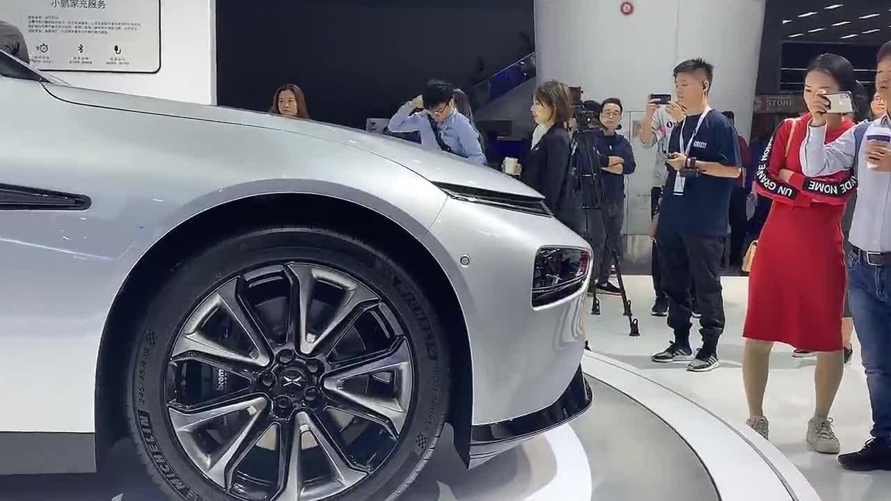 广州车展：小鹏P7车型视频解读