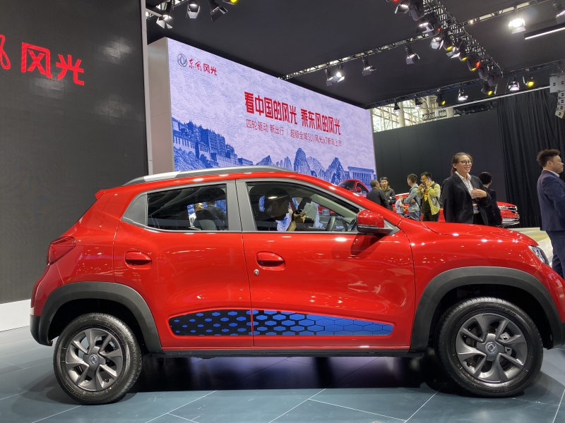 2019广州车展丨定位小型SUV 东风风光E1上市售6.18万元起