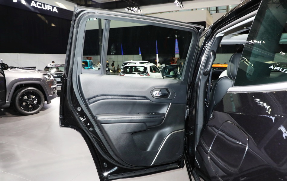 广州车展实拍指挥官PHEV Jeep变了吗?