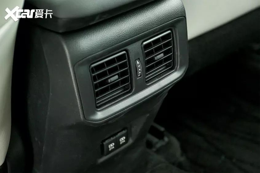 RAV4同平台,外观神似雷克萨斯,丰田威兰达混动版静态评测