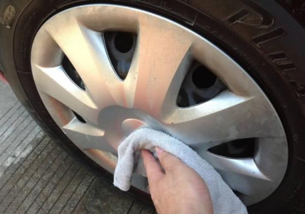 最容易被宰的三个汽车保养，看起来很有用，实际用处不大