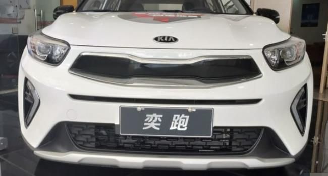 预算十万内,小型SUV车型怎么选?起亚奕跑和宝骏RS3比一比!