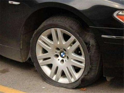 7天只开一两次车可以吗？维修工：还好意思说爱车？等着大修吧！