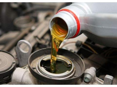 五千公里换一次机油是“扯淡”？老司机：很多人都被蒙在鼓里