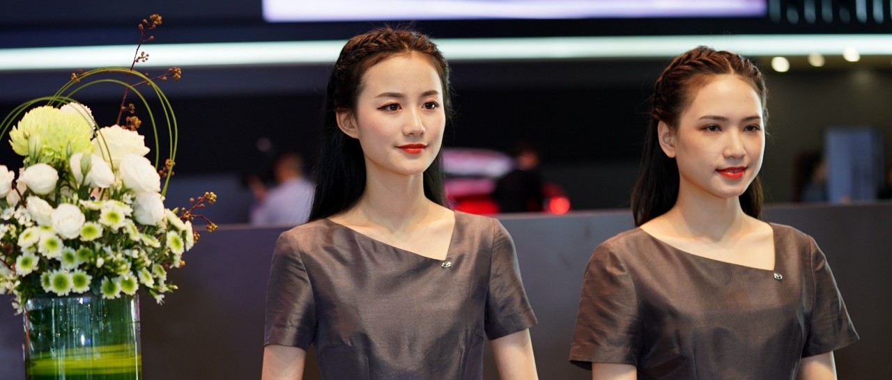 广州车展前台礼仪美图合辑 这家展台选人走心了