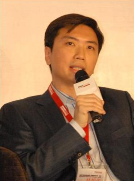 李念晒照庆结婚九周年！破与富豪老公离婚争议，婚后幸福儿女双全