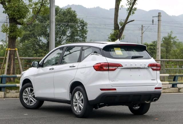 与哈弗H6同平台打造,车长4.6米,搭载1.5T发动机,售6.6万起