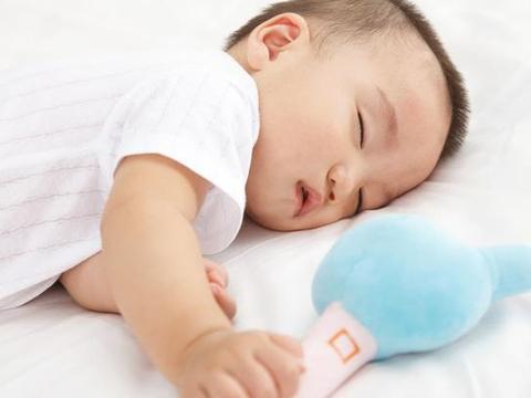 宝宝这“黄金时间段”睡觉，不仅能长个，智商也会提高