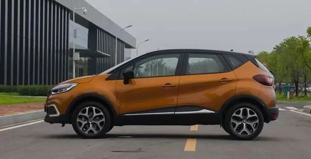11万可入手,这SUV原装进口,全系都是自动挡,百公里油耗仅7.1L