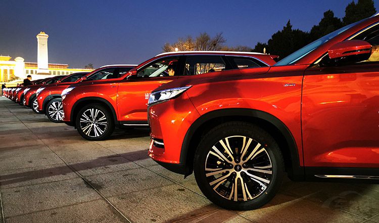“当红一代”长安欧尚X7上市，它是如何做到10万级SUV标杆车型