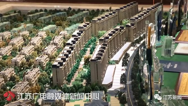 拉菲注册账号网址 - 安德鲁王子丑闻殃及女儿,尤金妮公主恐将被迫离开肯辛顿宫的家