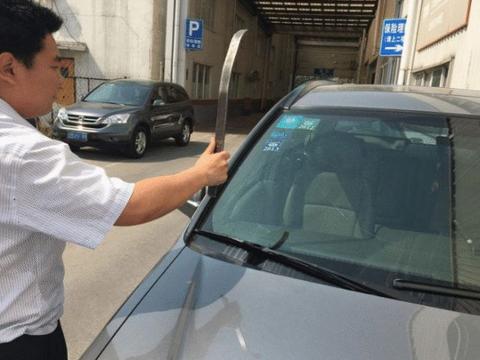 为啥老司机都不买车损险呢？新手车主：后悔才知道！