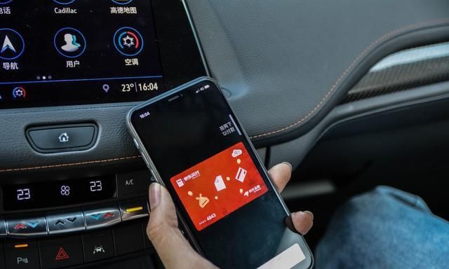同款动力组合竟有不同性格?试凯迪拉克全系 SUV