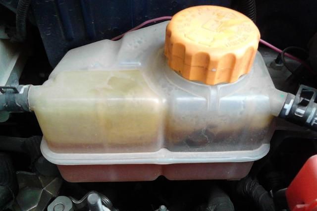 有车一族注意了！看看这些冬季汽车保养小常识，值得收藏！