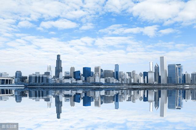 与十年前价格战升级相似，今年开始出现买房亏钱的情况