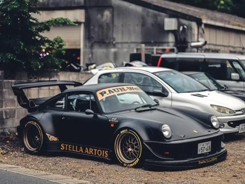 除了常规保养，老车保养还有哪些注意事项？