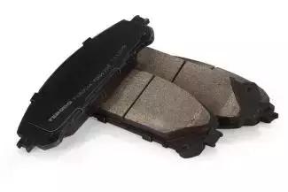 所有刹车效果的好坏都是刹车片起决定作用的