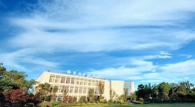 常州2020人均gdp排名_江苏13市市区GDP排名:南京远超苏州,苏州人均低于常