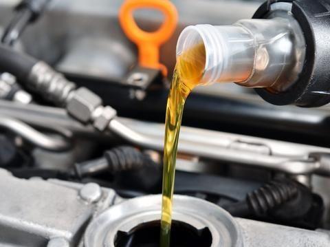 冬天应该怎样保养？老司机：做完这些，少很多麻烦还能省钱！