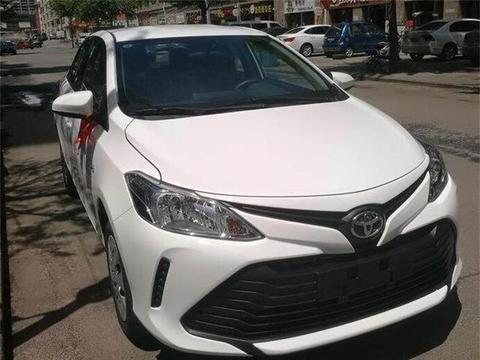 5万提车，油耗4毛，价格低至5万，这款丰田威驰才是你的首选之车