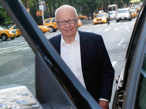 身价千亿，娶4任妻子，看看他的奢华座驾，劳斯莱斯都不值得一提