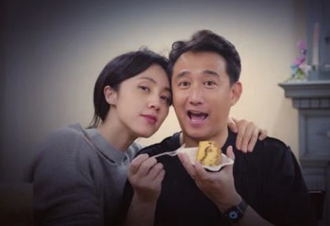 黄磊48岁生日，妻子孙莉微博秀恩爱，一张画代表着孩子们的爱
