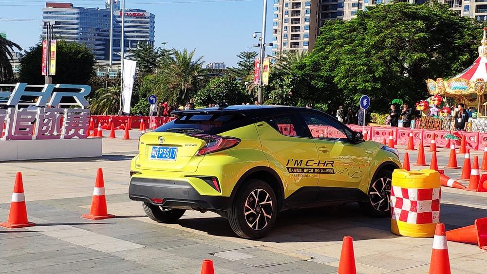 C-HR“城市追逐”，感受2.0T+模拟10速的极致操控