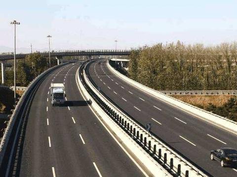 为什么跑完一趟高速后，感觉车子比之前好开了？终于有了正确答案