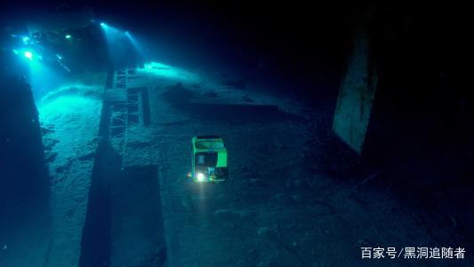 3900米深海，中国潜龙3号拍下震惊一幕，科学家劝诫人类收手