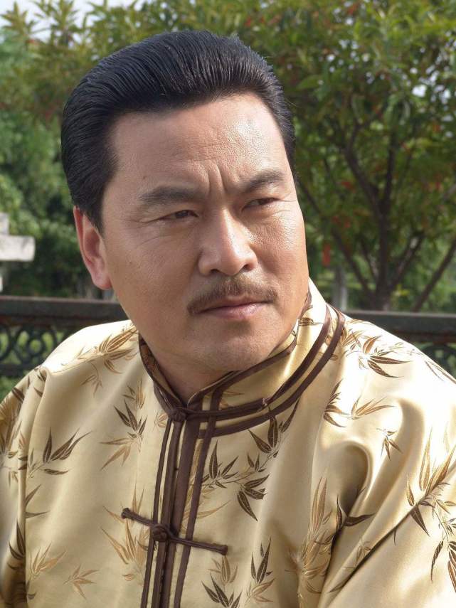 2019年怎么了？高以翔刚去世，又一男星因心脏问题逝世，年仅37岁