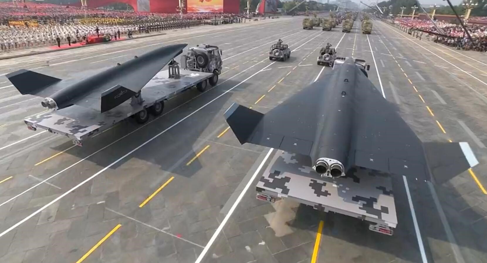 中国的隐身无人机惊艳亮相，隐身堪比F-35，战力强于X-47B_凤凰网