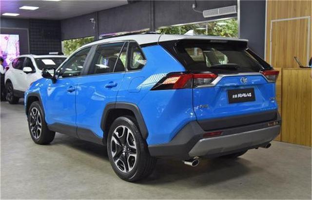 新款RAV4荣放一个多月订单近3.5万台，是人云亦云还是自身硬