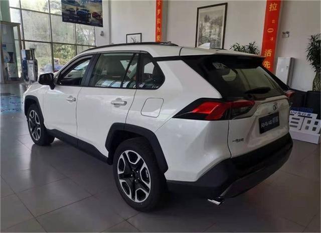 新款RAV4荣放一个多月订单近3.5万台，是人云亦云还是自身硬