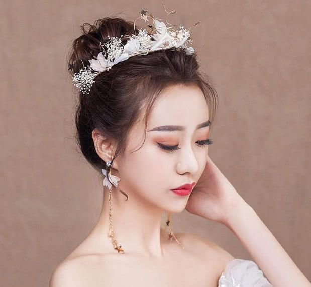 心理测试:结婚时你会用哪种新娘发型?测最终你会嫁给怎样的男人