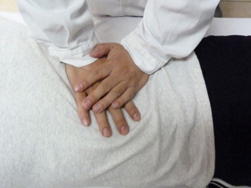 慢性腰肌劳损惹人烦中医进口按?推拿食品太原批发市场图片