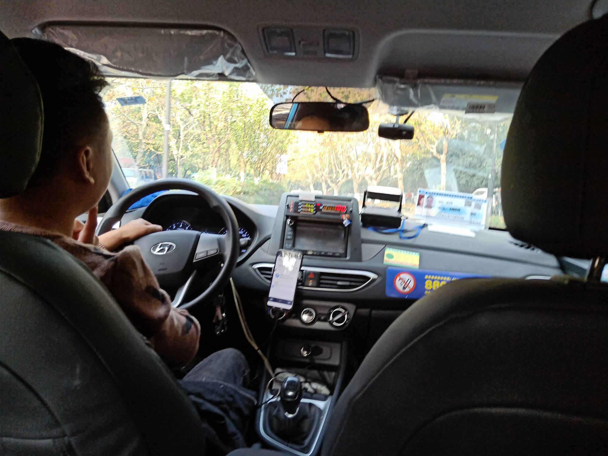 杭州遇到的出租车司机:说出了行业背后的辛酸,每个人都不容易